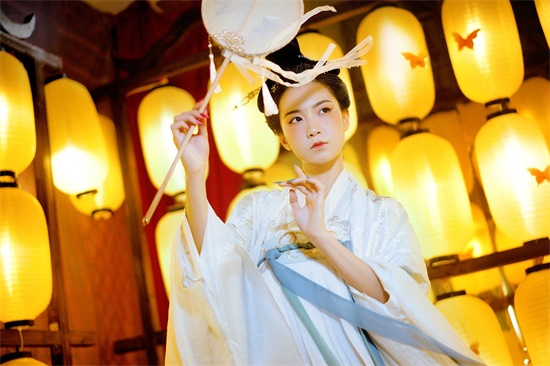 蜜柚直播app视频免费观看:一个可以随时观看高质量内涵视频的影音娱乐平台