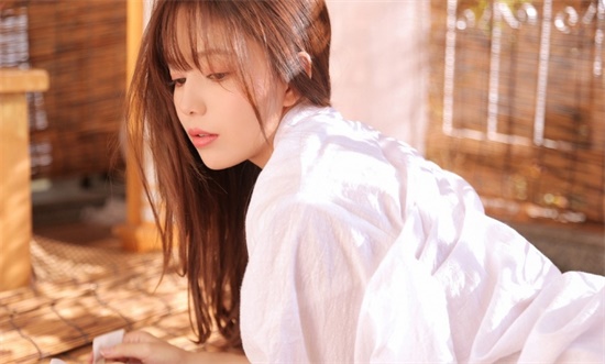 小草视频app无限版:一款高质量有趣视频的影视娱乐应用