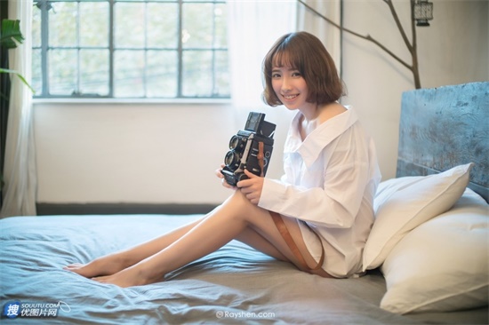 小草影院高清视频app:一款播放高质量精彩影片的视频播放应用