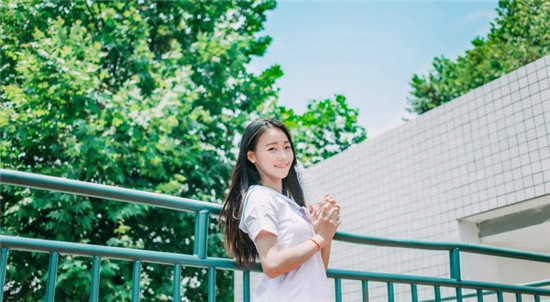 冈本视频app污免费版：一款支持免费看视频的福利播放软件